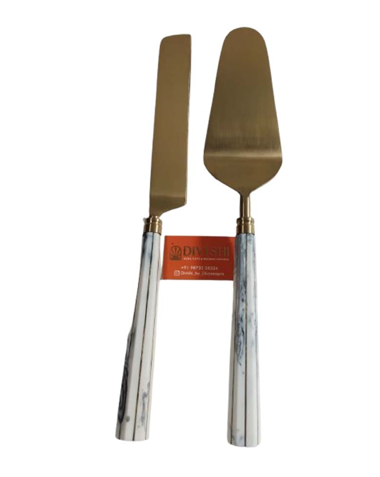 Marble finish cake cutter and knife set